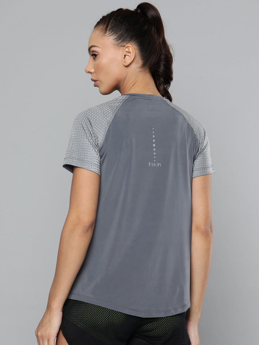 Women's Grey Solid Training or Gym T-shirt