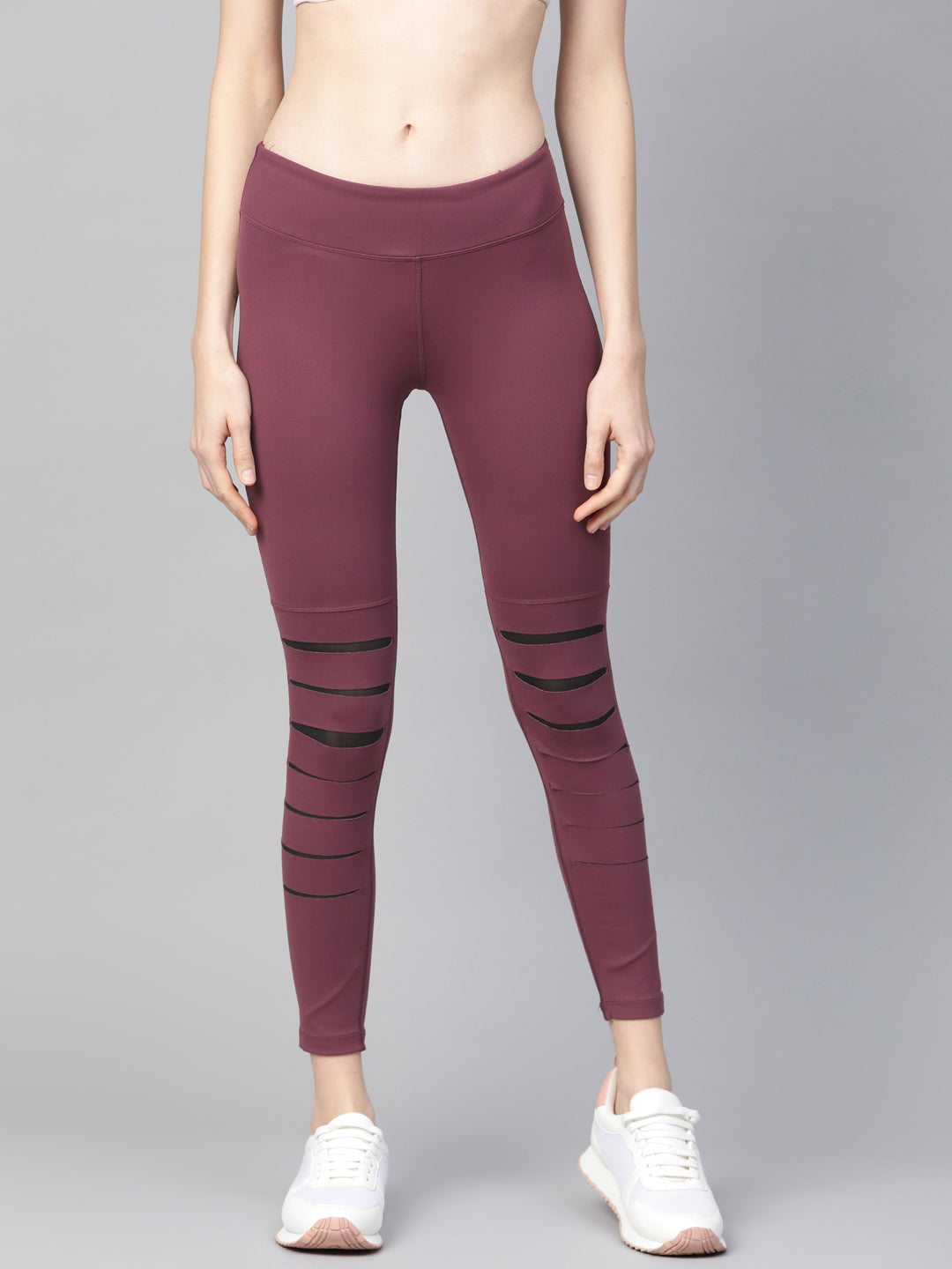 Women's Burgundy Solid Ripped Tights