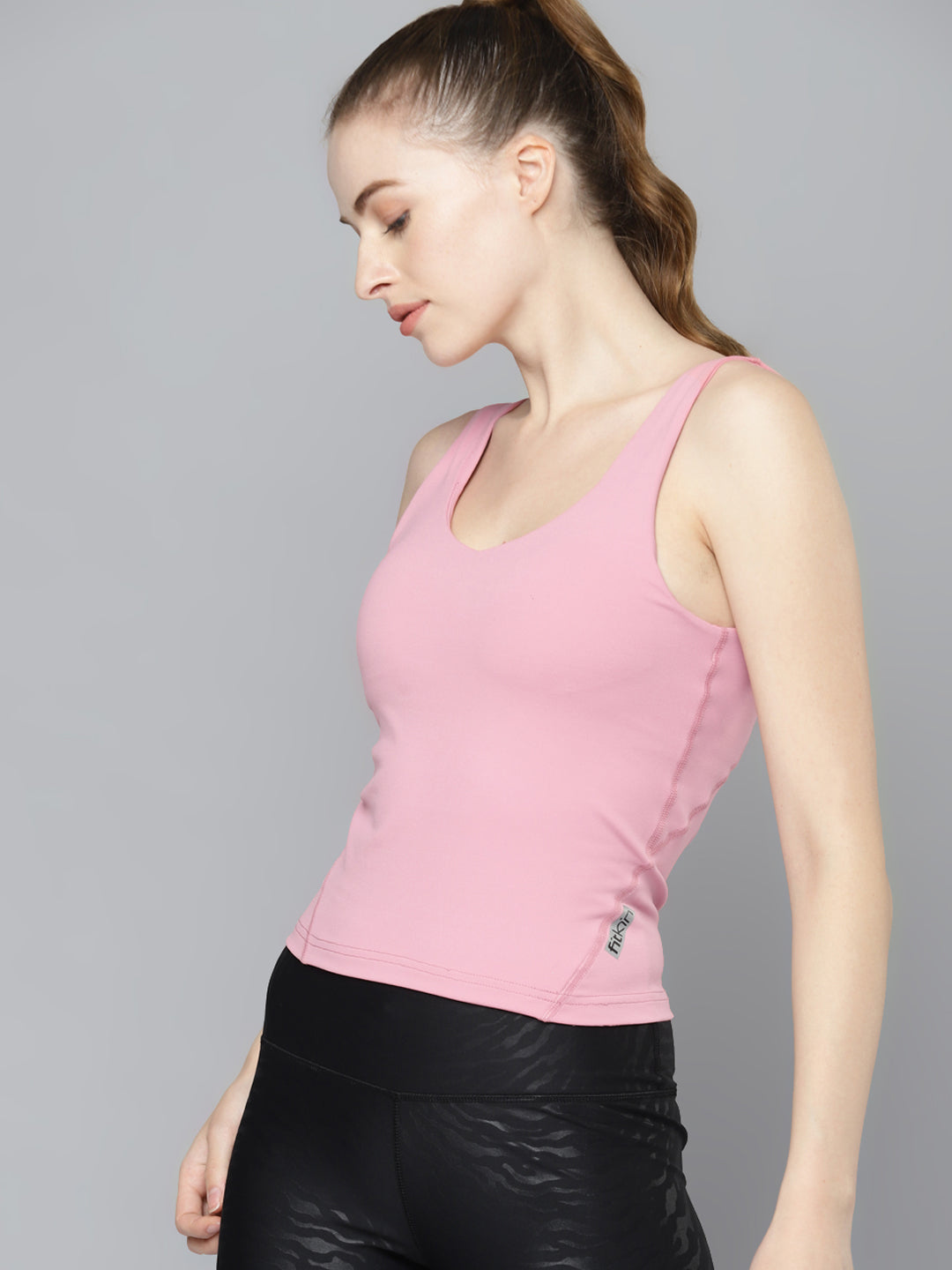 Women's Pink Solid Slim Fit Inbuilt Sports Bra Quick Dry T-shirt